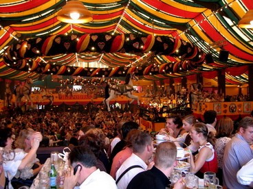 Uno dei tendoni dell'Oktoberfest