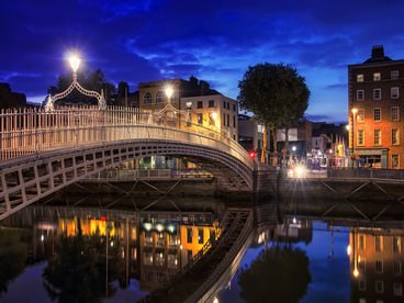 Ha'Penny Bridge, Dublino
