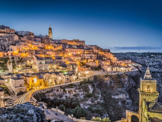 Panorama di Matera all'ora del tramonto