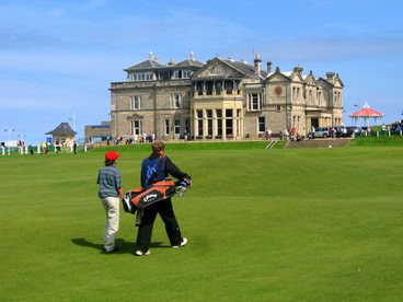 Giocare sui campi del Royal Golf Club St. Andrews