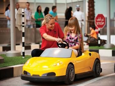 Lezioni di guida per bimbi al ferrari World