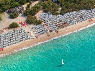 Geremeas, il lido del Calaserena Village