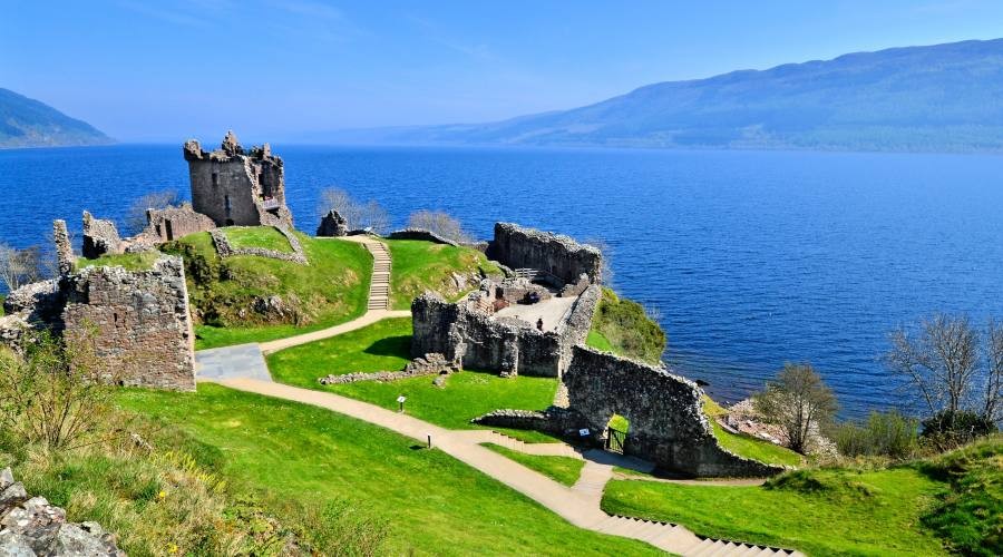 Lago Loch Ness