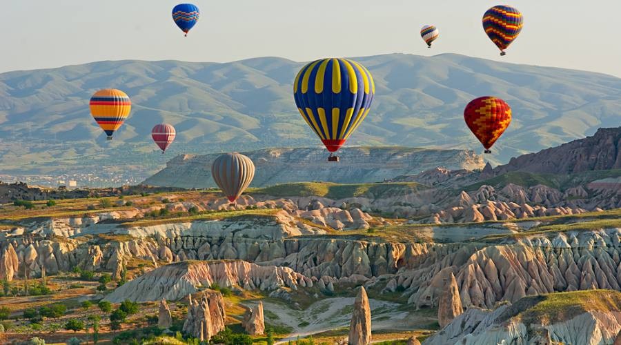 Mongolfiere in volo sulla Cappadocia