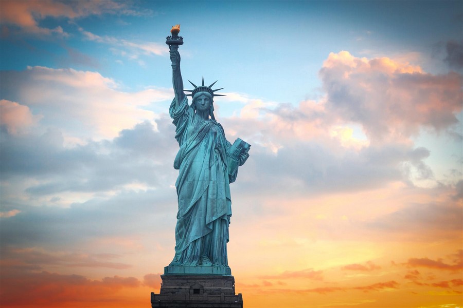 Tramonto sulla Statua della Libertà