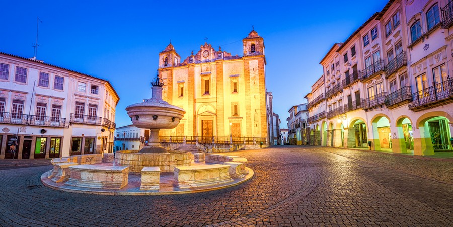 Praca do Giraldo a Evora, Portogallo