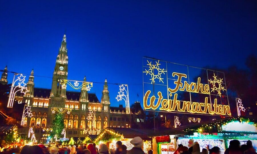 Uno dei mercatini di Natale di Vienna