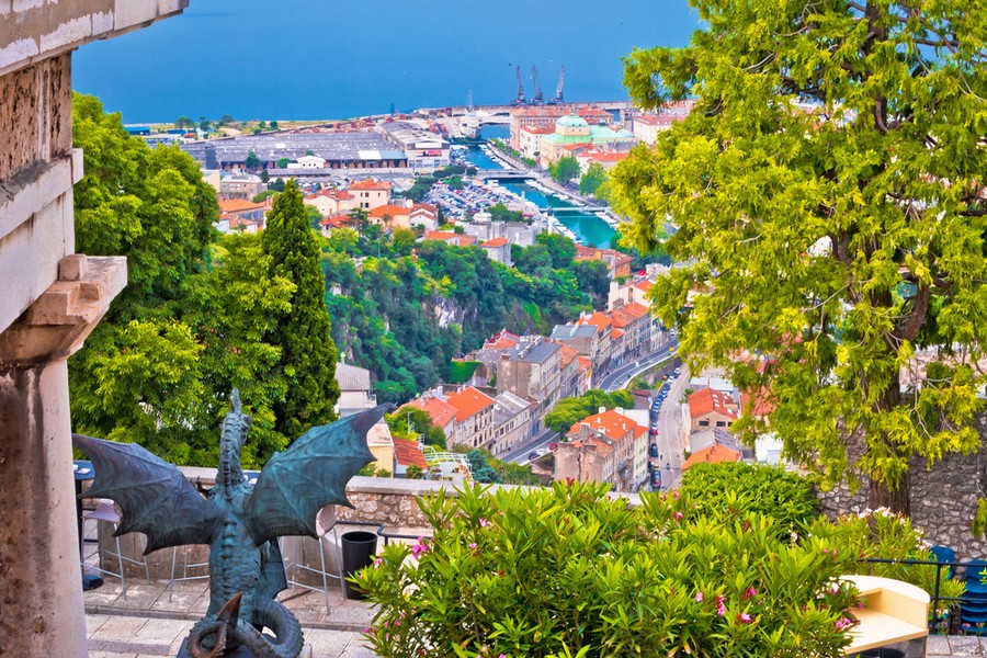 Vista sulla città di Fiume da Trsat