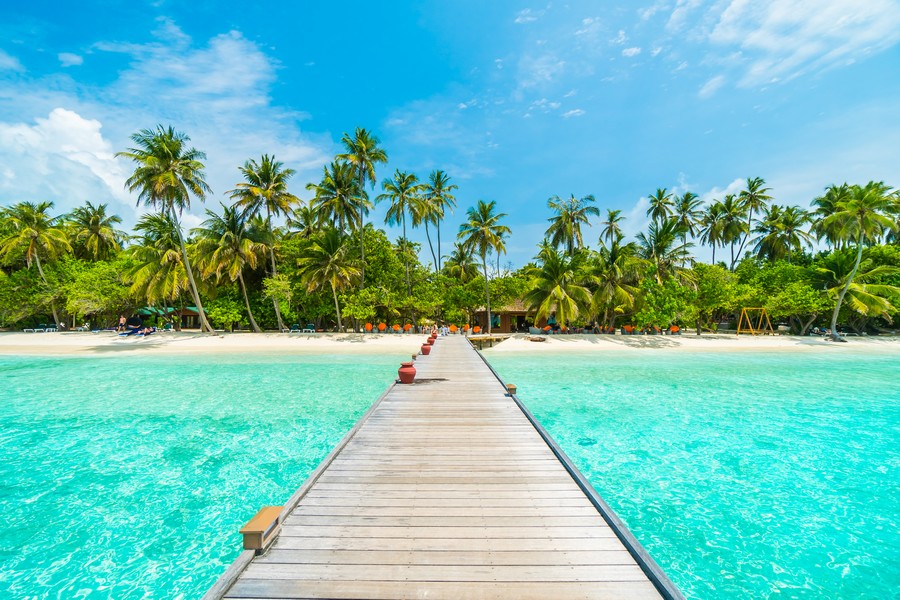 Maldive: un pontile sul mare incantevole