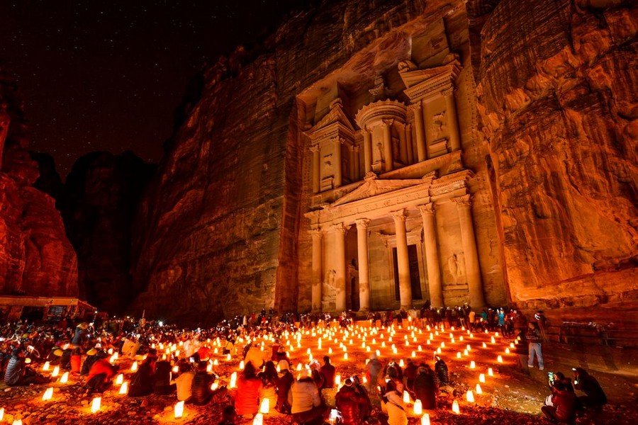 Escursione "Petra by Night" con Evolution Travel