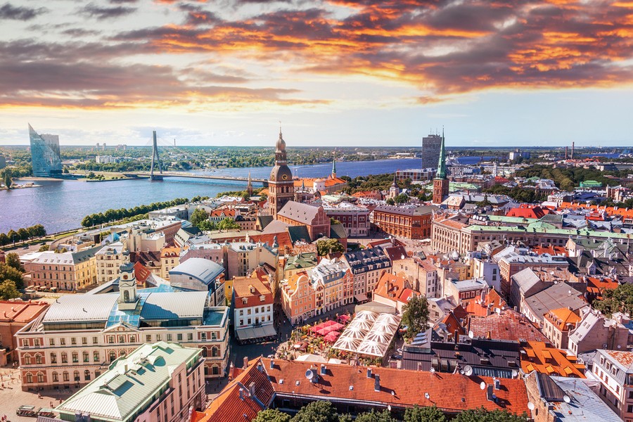 Panorama del centro storico di Riga
