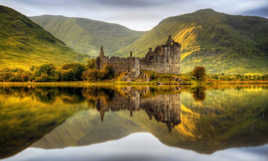 Castello di Kilchurn a Loch Awe, Scozia