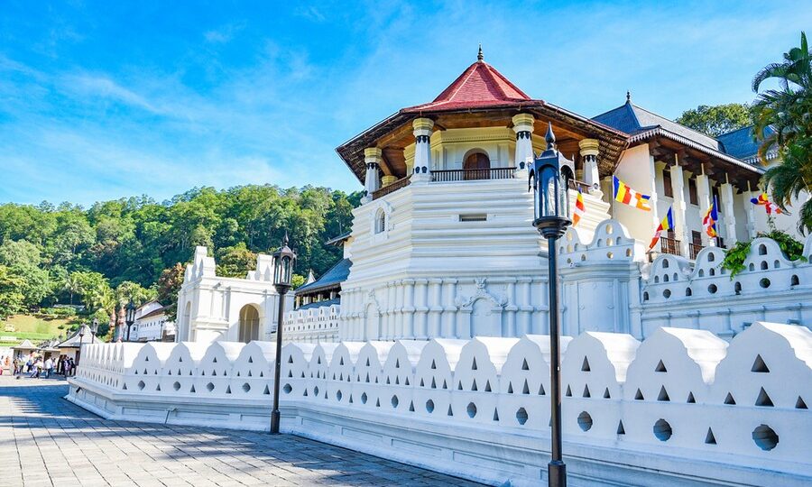 Tempio del dente di Buddah a Kandy (Sri Lanka)
